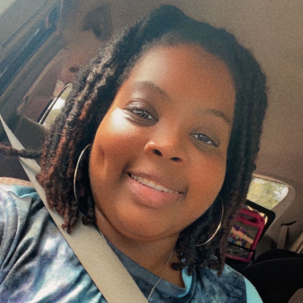 Meet your Posher, Joycelyn